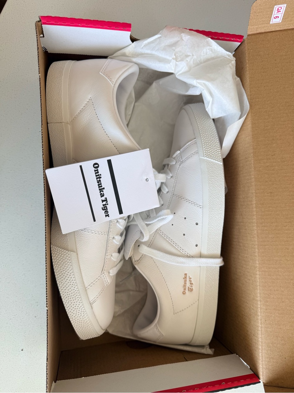 Onitsuka Tiger Unisex White Low-Top Leather Sneakers